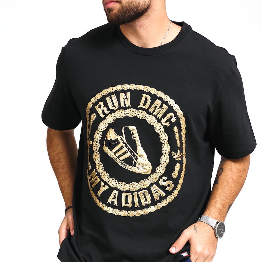 Camiseta run online dmc adidas